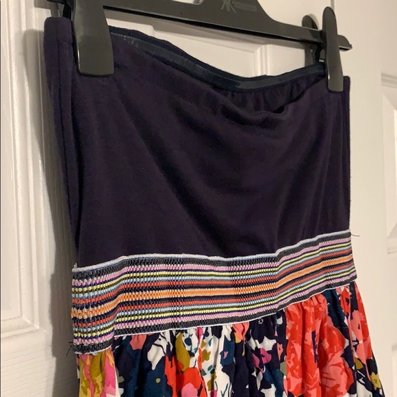 Strapless Dress - Size Medium - Picture 4 of 7